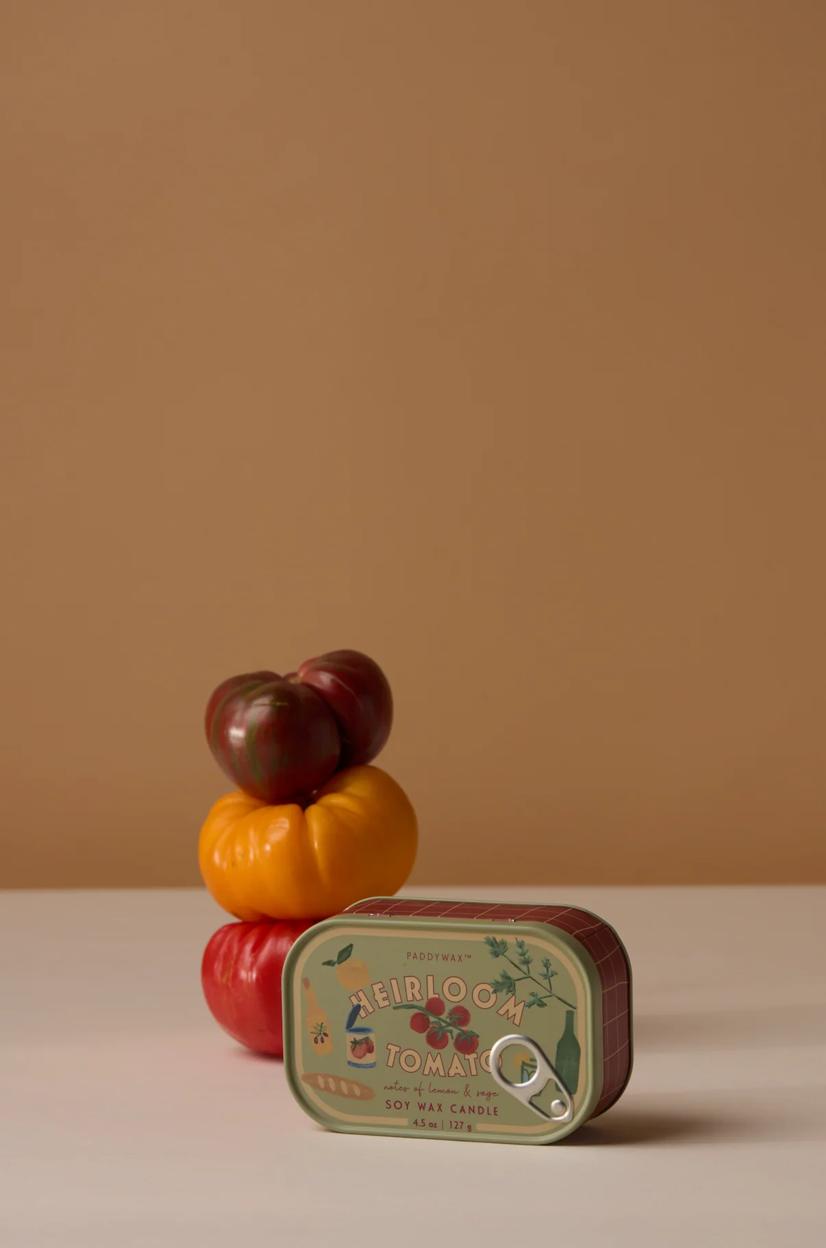 Paddywax Bistro Heirloom Tomatoes Tin Scented Candle, Lemon & Sage - Image 4