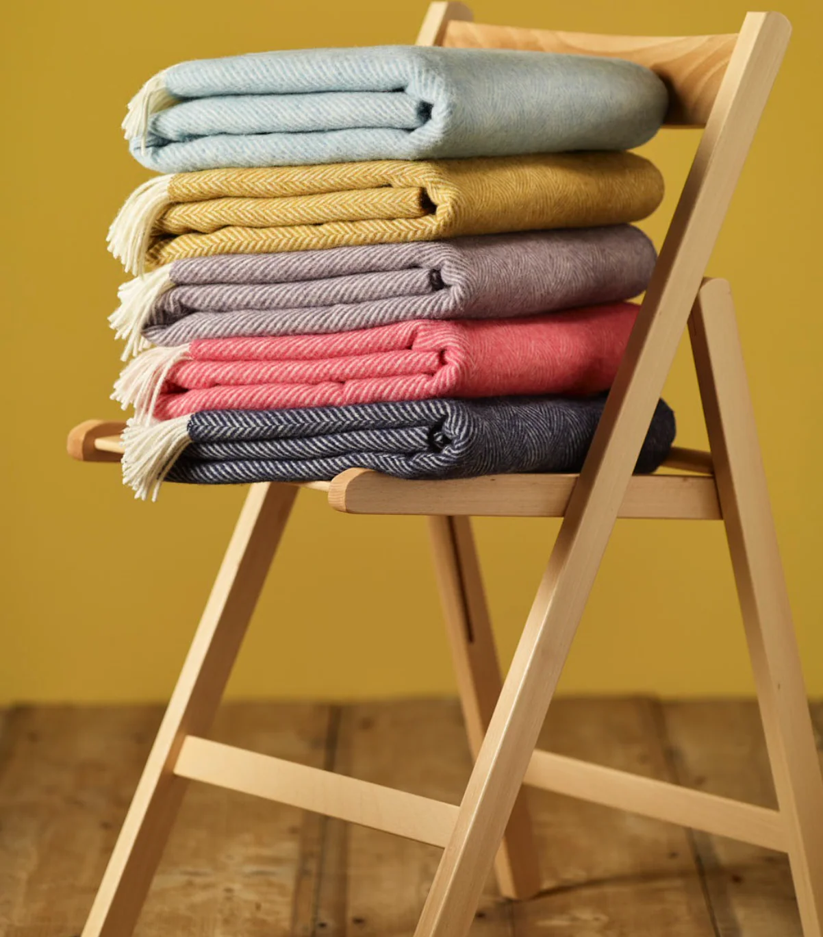Bronte By Moon Herringbone Pure New Wool Throw, Raspberry Ripple - Image 4