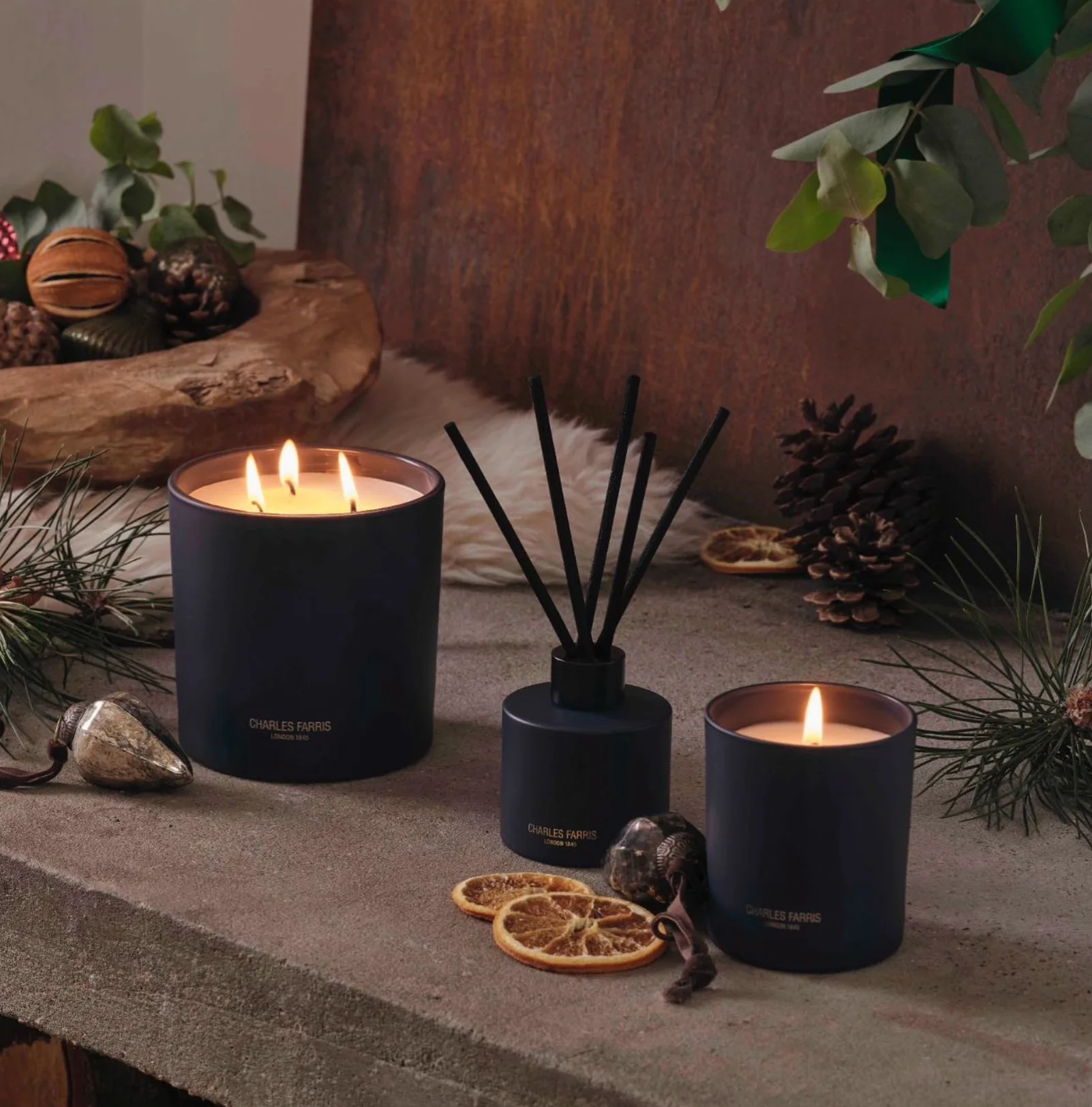Charles Farris Grand Cascade Reed Diffuser, Smoky Cedar, Moss and Amber - Image 5