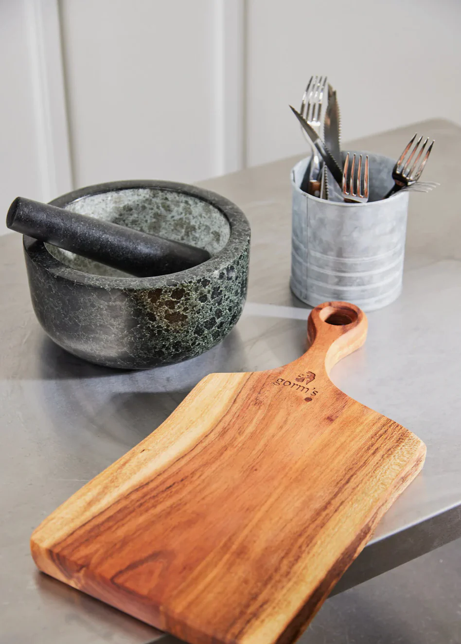 Gorm Acacia Serving Board - Image 5