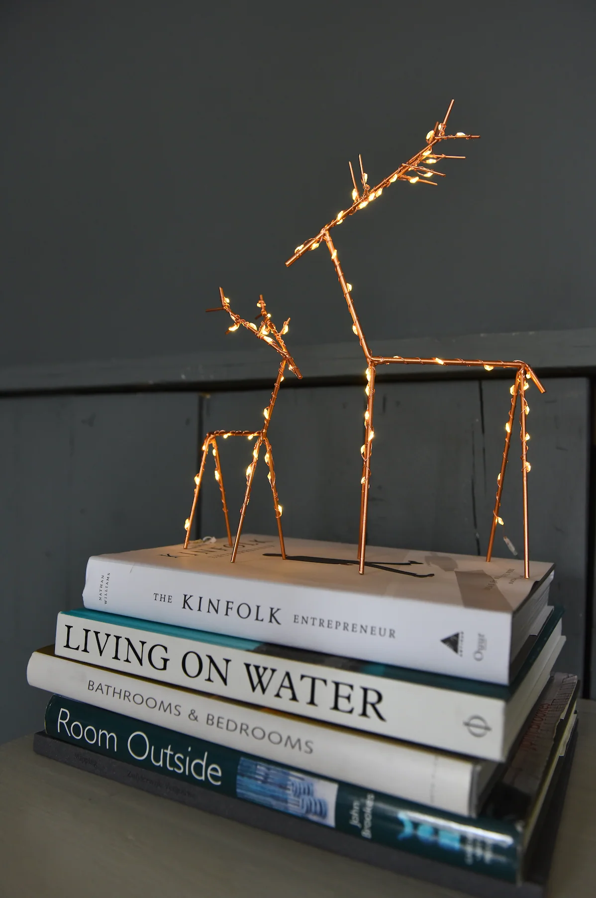 LED Table Top Wire Deer, Small (Battery Operated) - Image 7