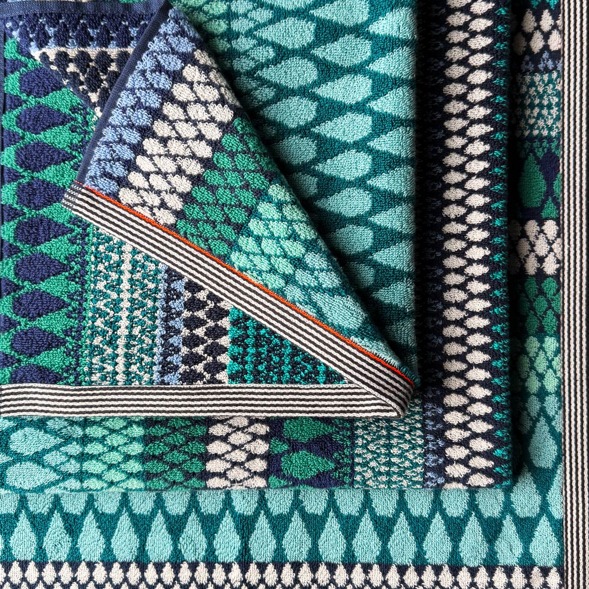 Margo Selby Olivia Towels - Image 4