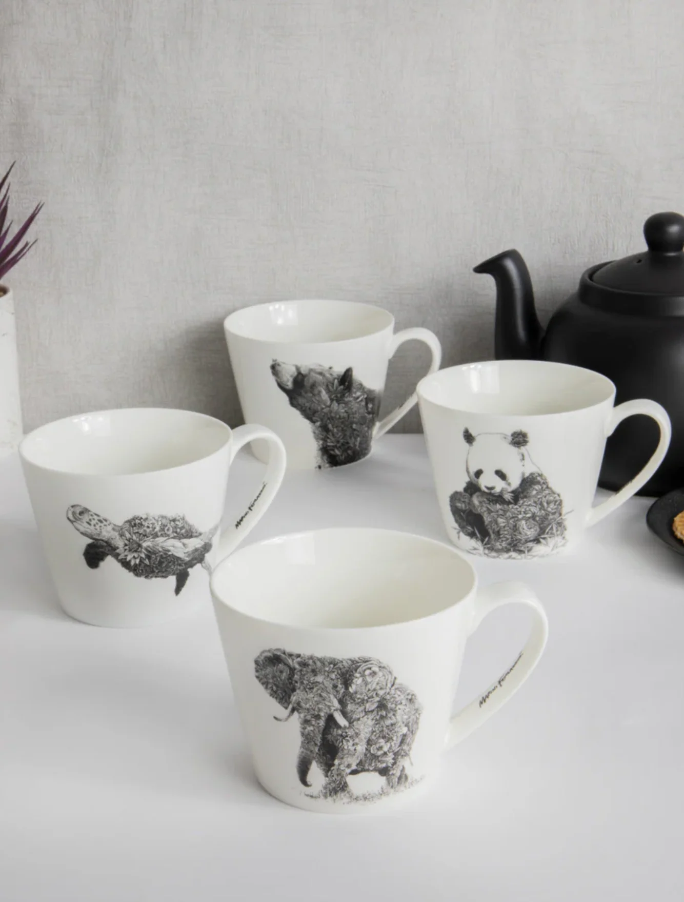 Maxwell & Williams Marini Ferlazzo Wildlife Mug, Asiatic Black Bear - Image 8