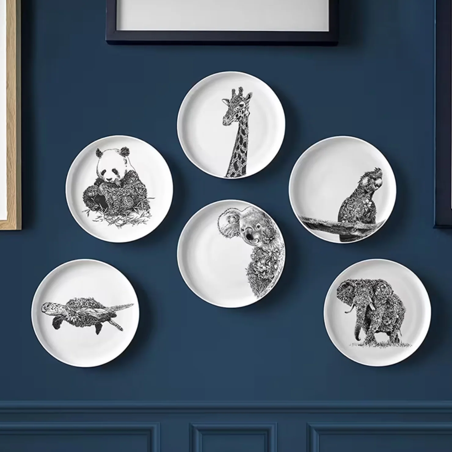 Maxwell & Williams Marini Ferlazzo Wildlife Side Plate, African Elephant - Image 3