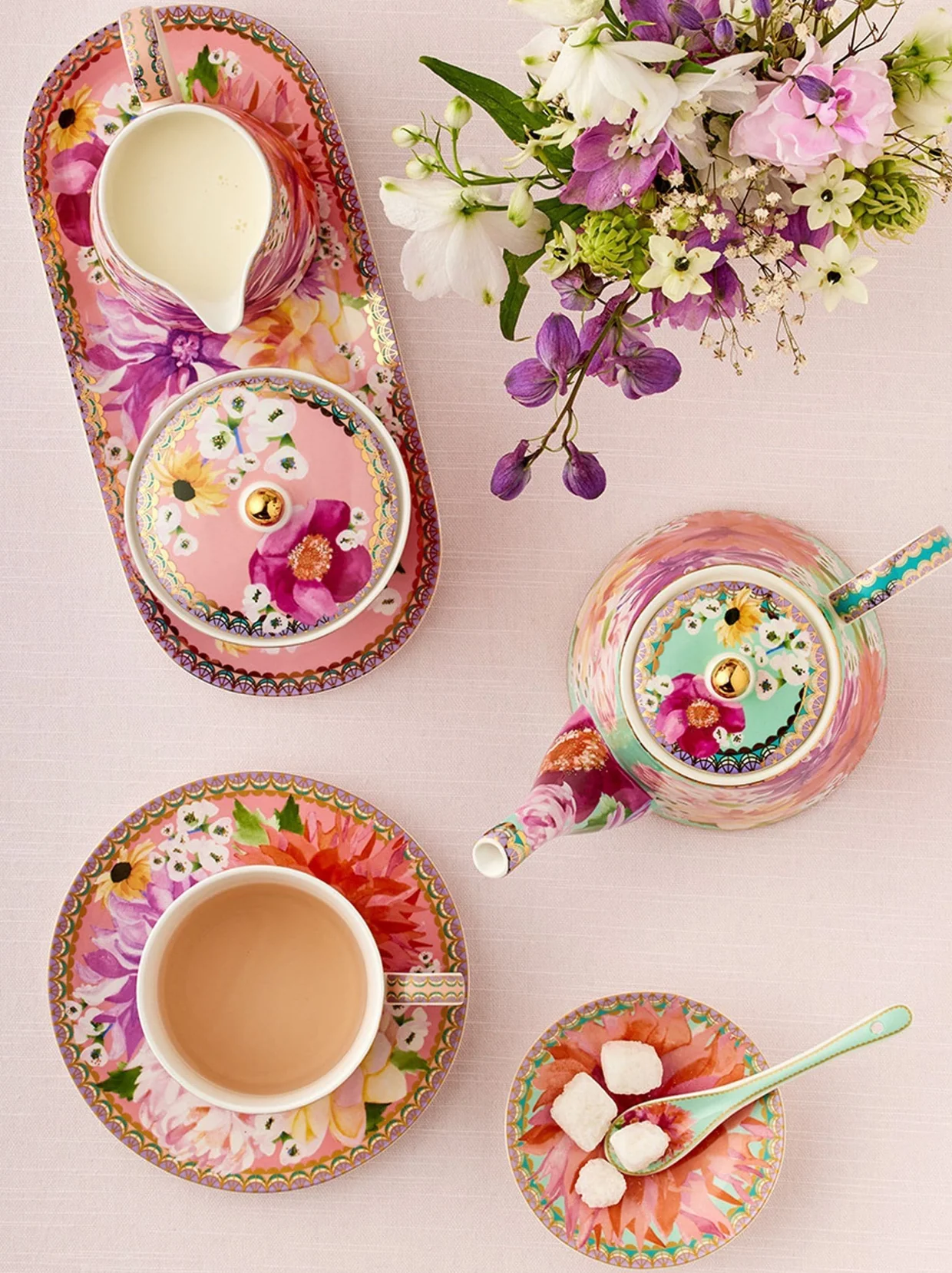 Maxwell & Williams Teas & C’S Dahlia Daze Serving Platter, pink - Image 3