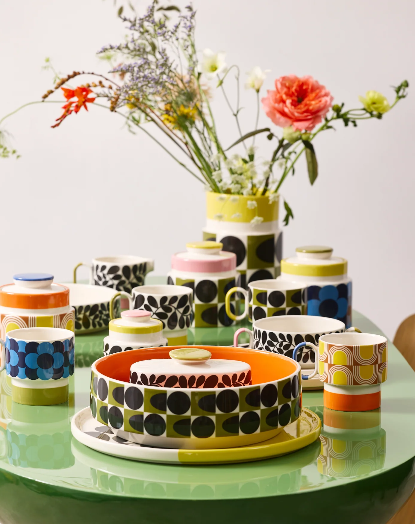 Orla Kiely Retro Stripe Stacking Mug - Image 4