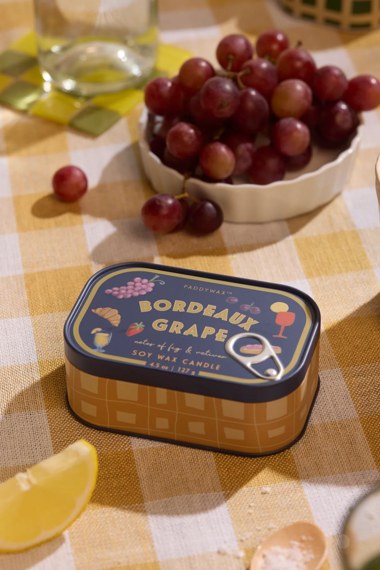 Paddywax Bistro Bordeaux Grapes Tin Scented Candle, Fig & Vetiver - Image 5
