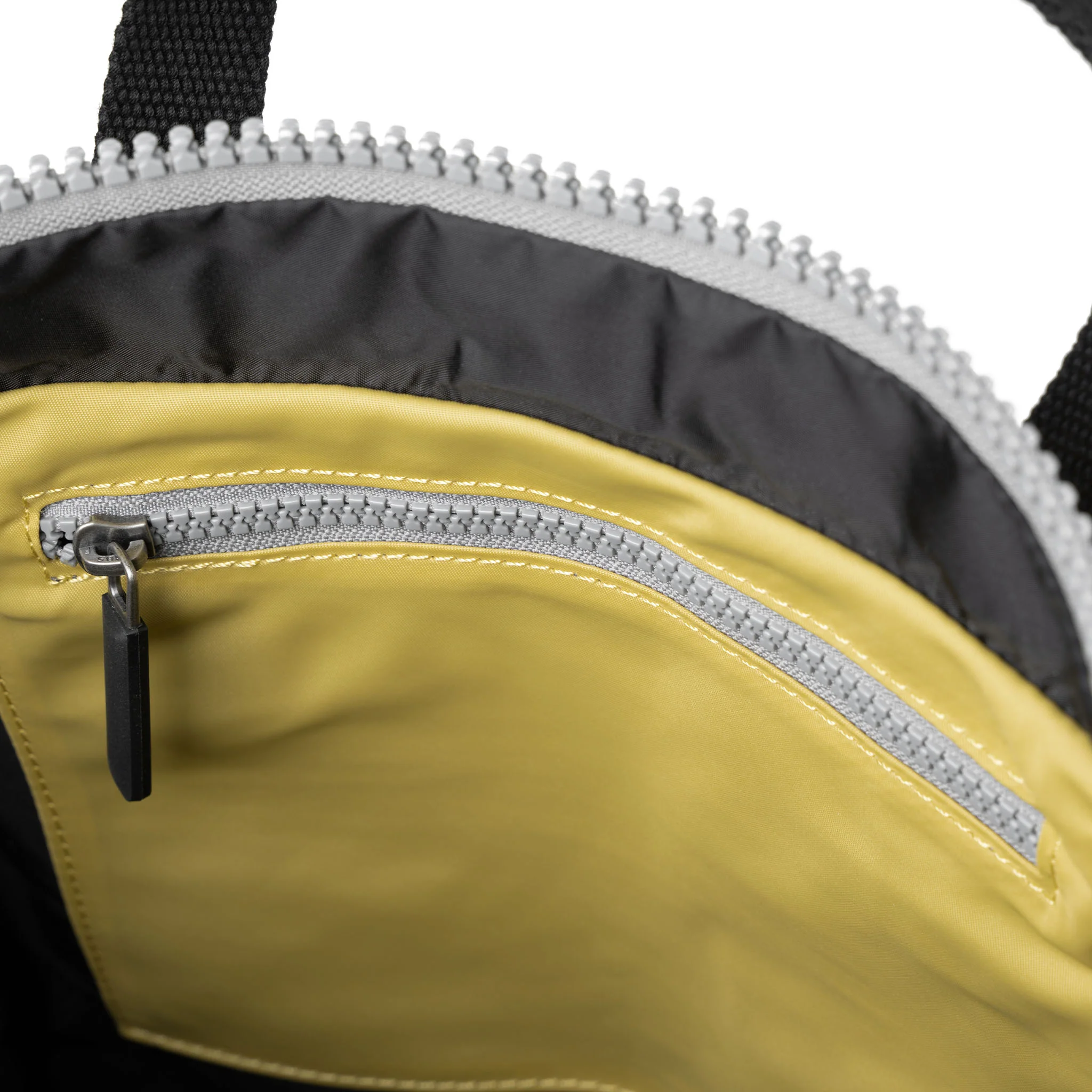 Roka London Black Label, Canfield B Medium Rucksack, Bamboo (Sustainable Nylon) - Image 3