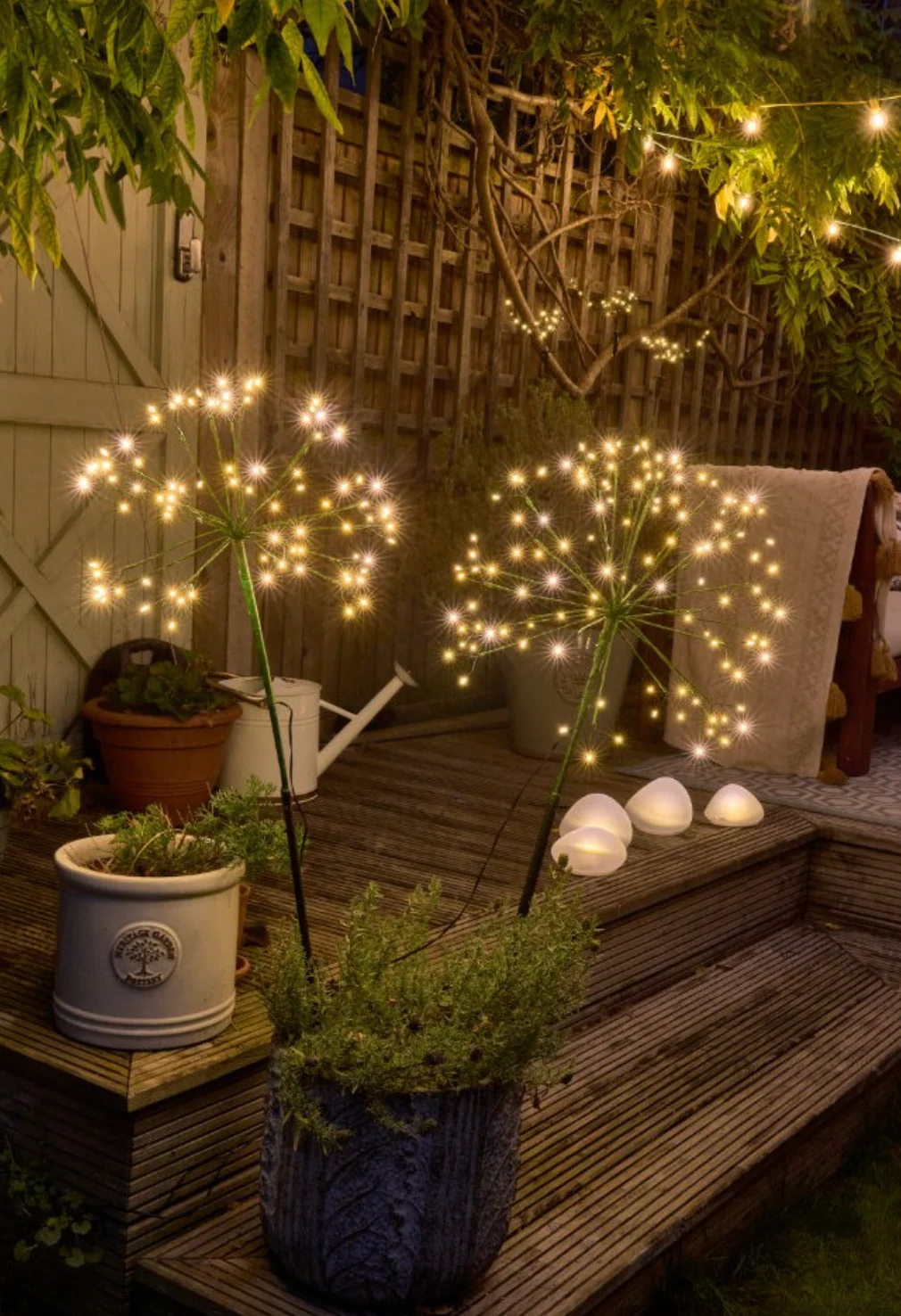 Solar Powered LED Dandelion Light, Green