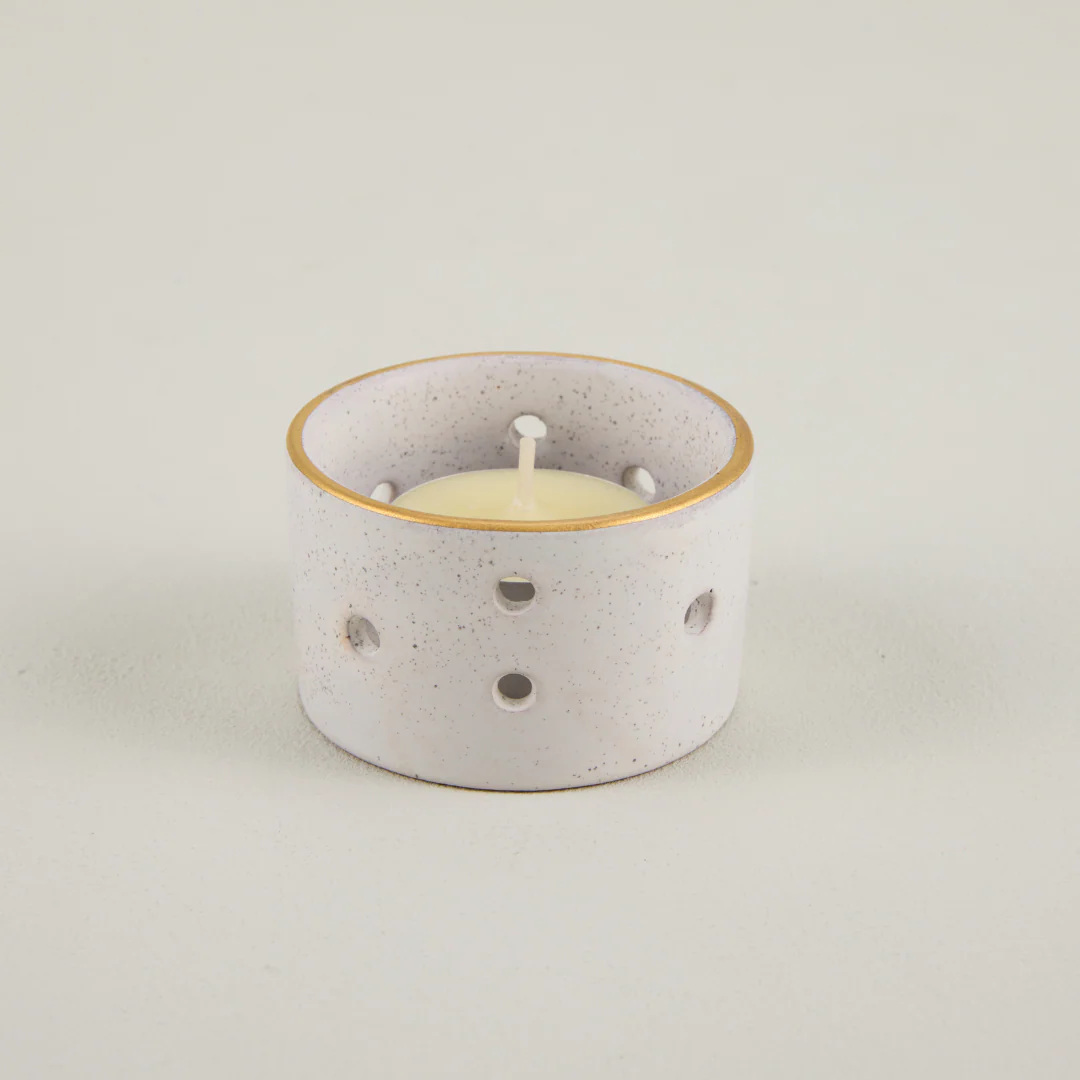 St Eval Christmas Cottage Scented Tealight Gift Pack, Winter Thyme - Image 4