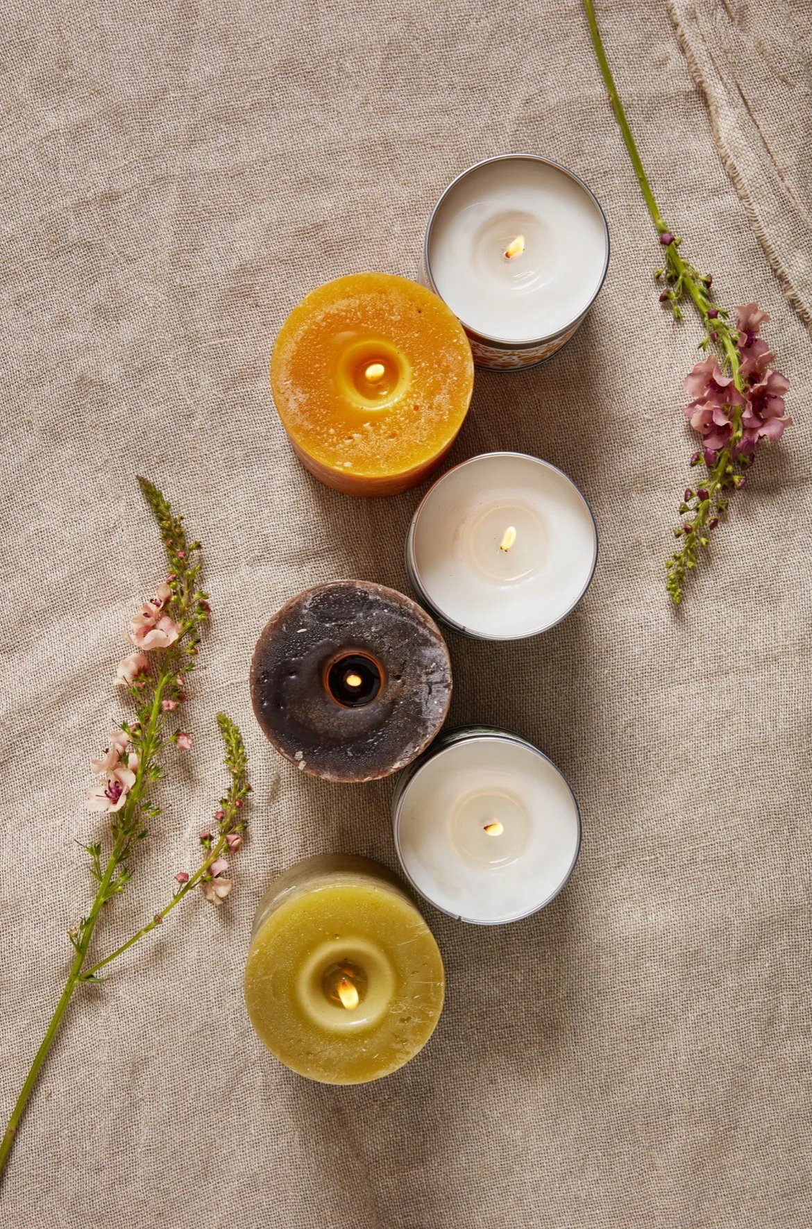 St Eval Sandalwood Scented Tin Candle - Image 5