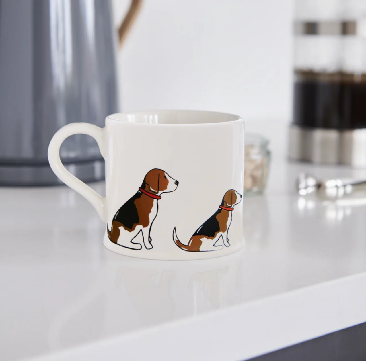 Sweet William Ceramic Mug, Beagle - Image 3
