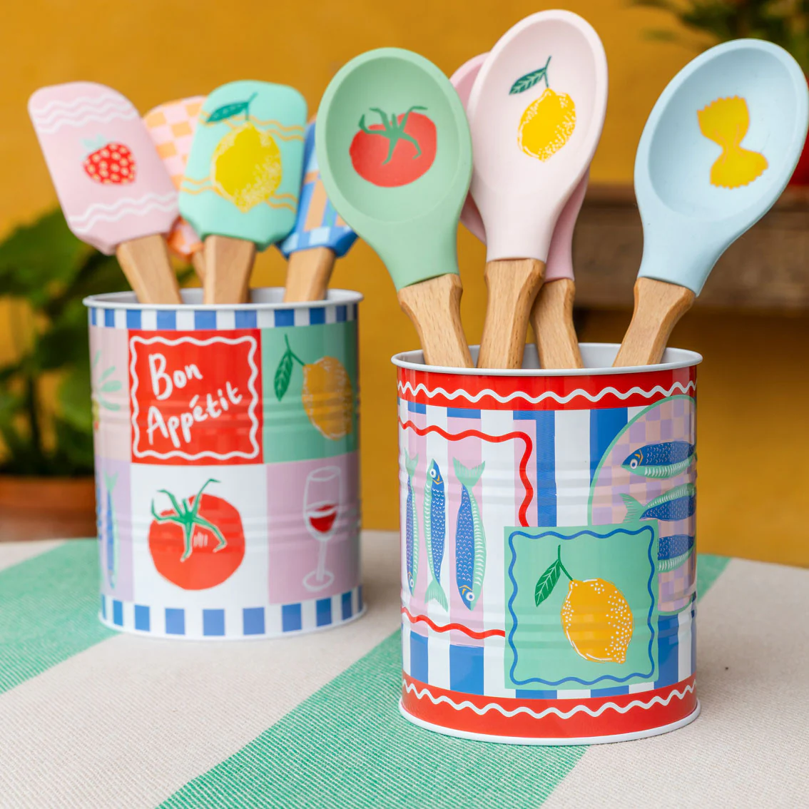 Talking Table Food Icons Silicone Spatula, Red & Green Check - Image 4