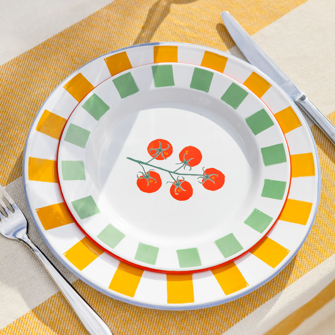 Talking Tables Bon Appetit Tomatoes Enamel Side Plate, (20CM) - Image 3