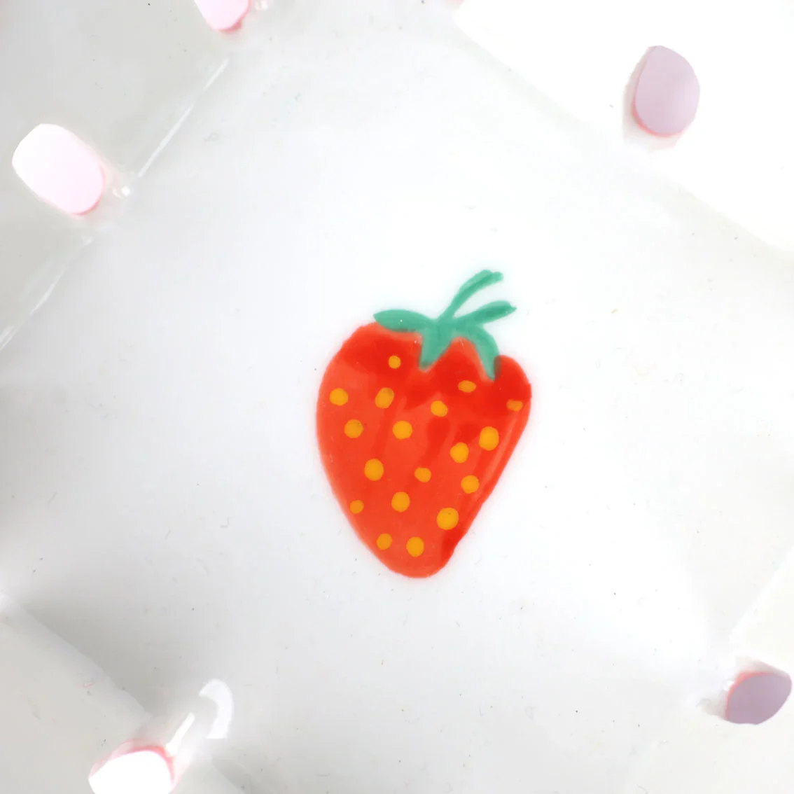 Talking Tables Bon Appetite Ceramic Punnet, Strawberry - Image 4