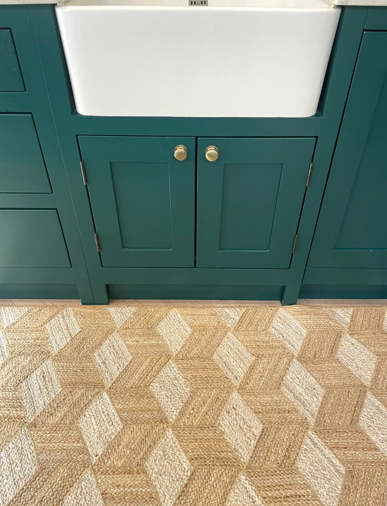 The Braided Rug Company Jute Rug, Tumbling Block - Image 2