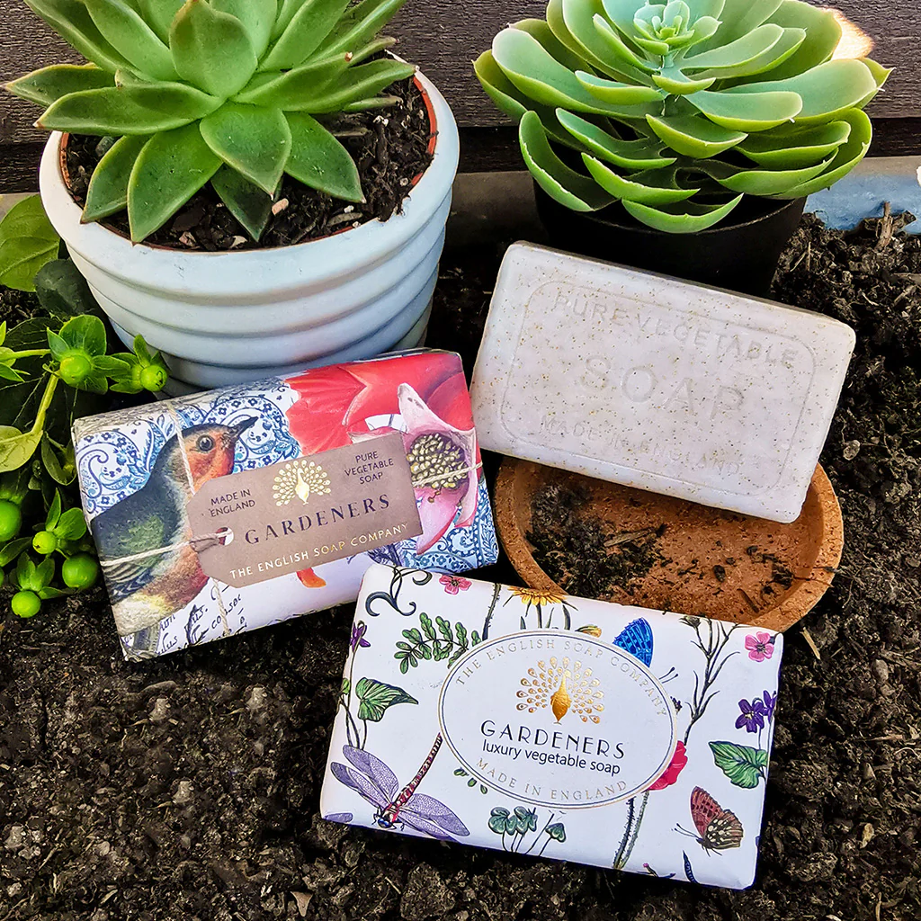The English Soap Company Anniversary, Gardeners Exfoliating Soap - Image 6