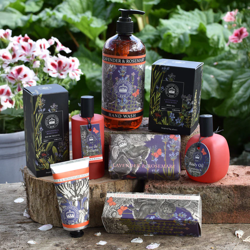 The English Soap Company Kew Gardens, Lavender and Rosemary Hand Wash - Image 4