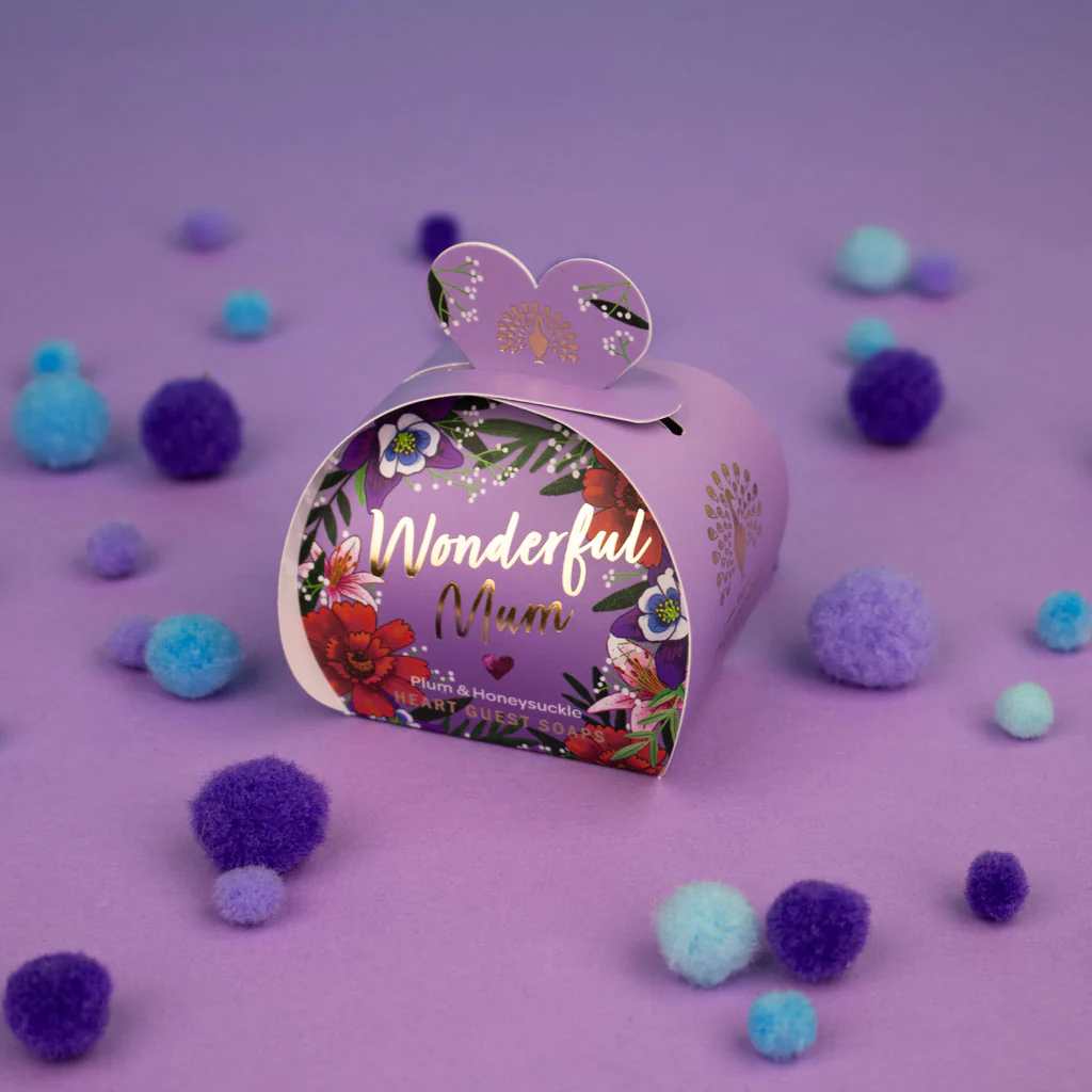The English Soap Company Occasions Mini Heart Soaps, Wonderful Mum - Image 6
