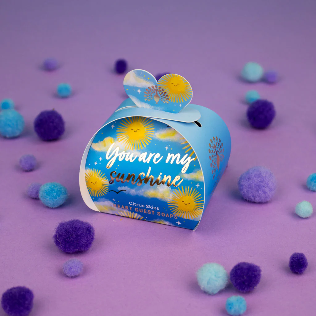 The English Soap Company Occasions Mini Heart Soaps, You Are My Sunshine - Image 4