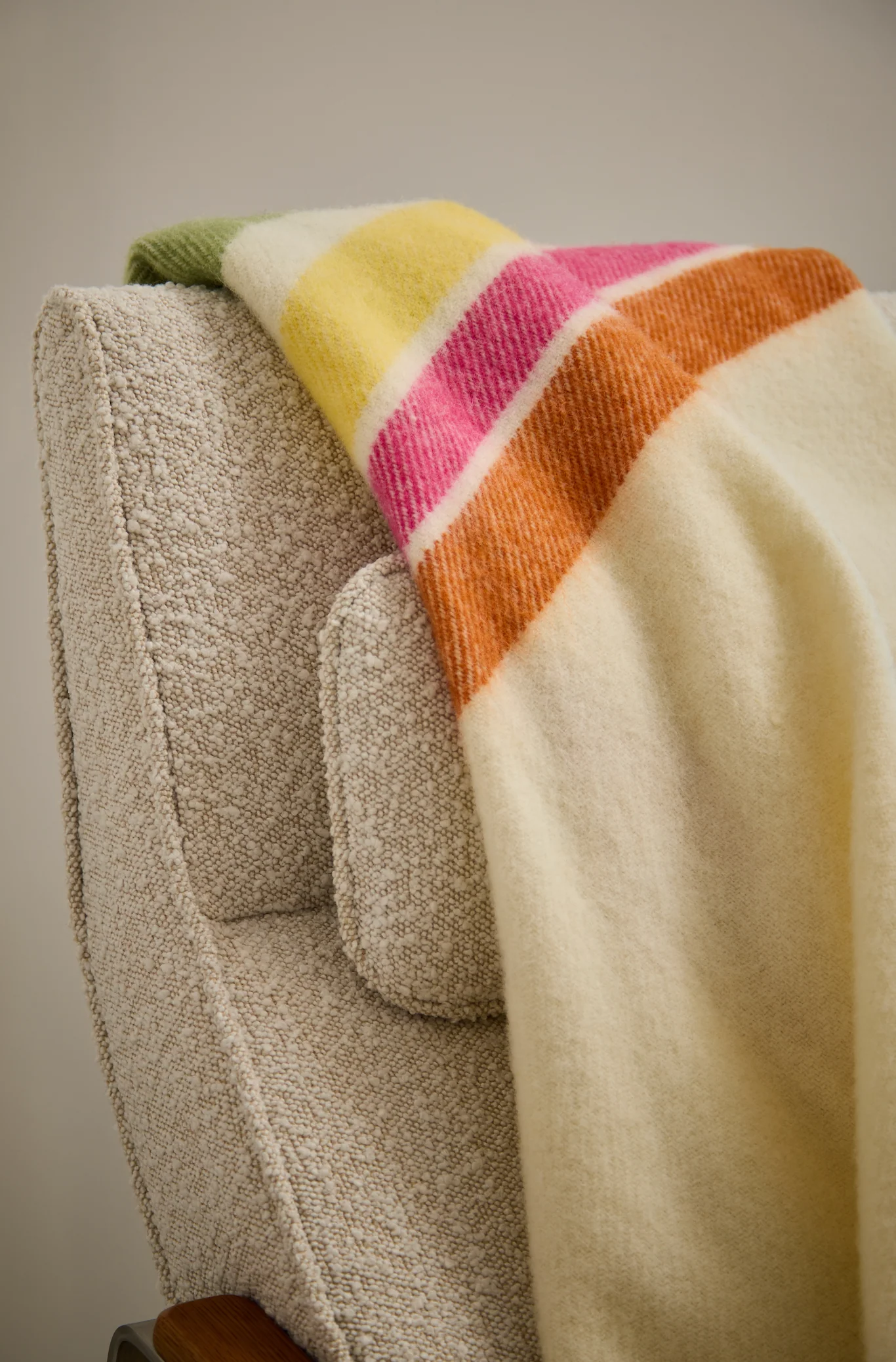 Tweedmill Alaska Pure New Wool Throw, Petal - Image 3