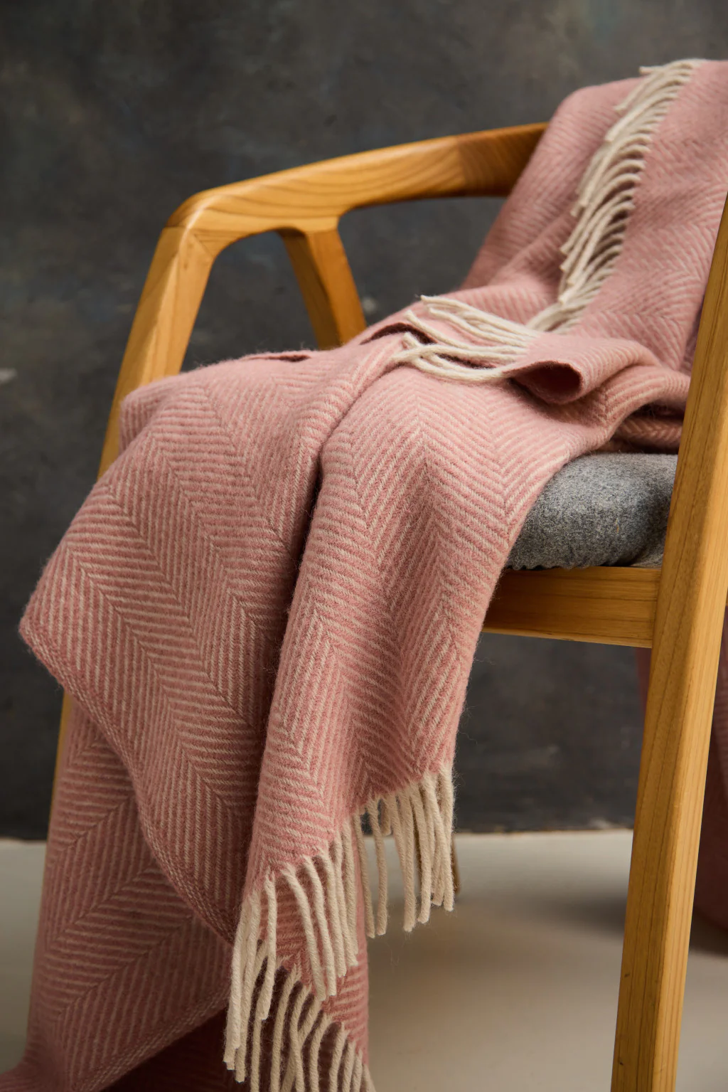 Tweedmill Fishbone Pure New Wool Throw, Dusty Pink & Pearl - Image 4