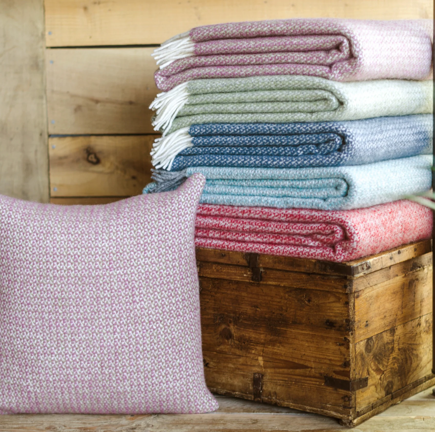 Tweedmill Illusion Pure New Wool Throw, Spearmint & Grey - Image 6