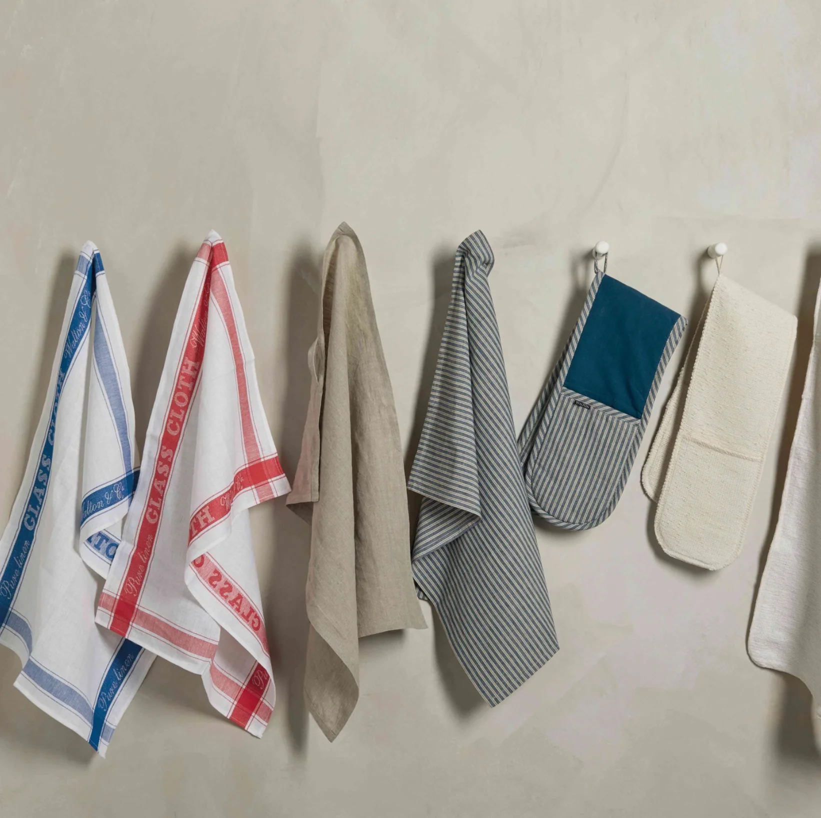 Walton & Co Chambray Cotton Napkins, Natural  (Set Of 4) - Image 5
