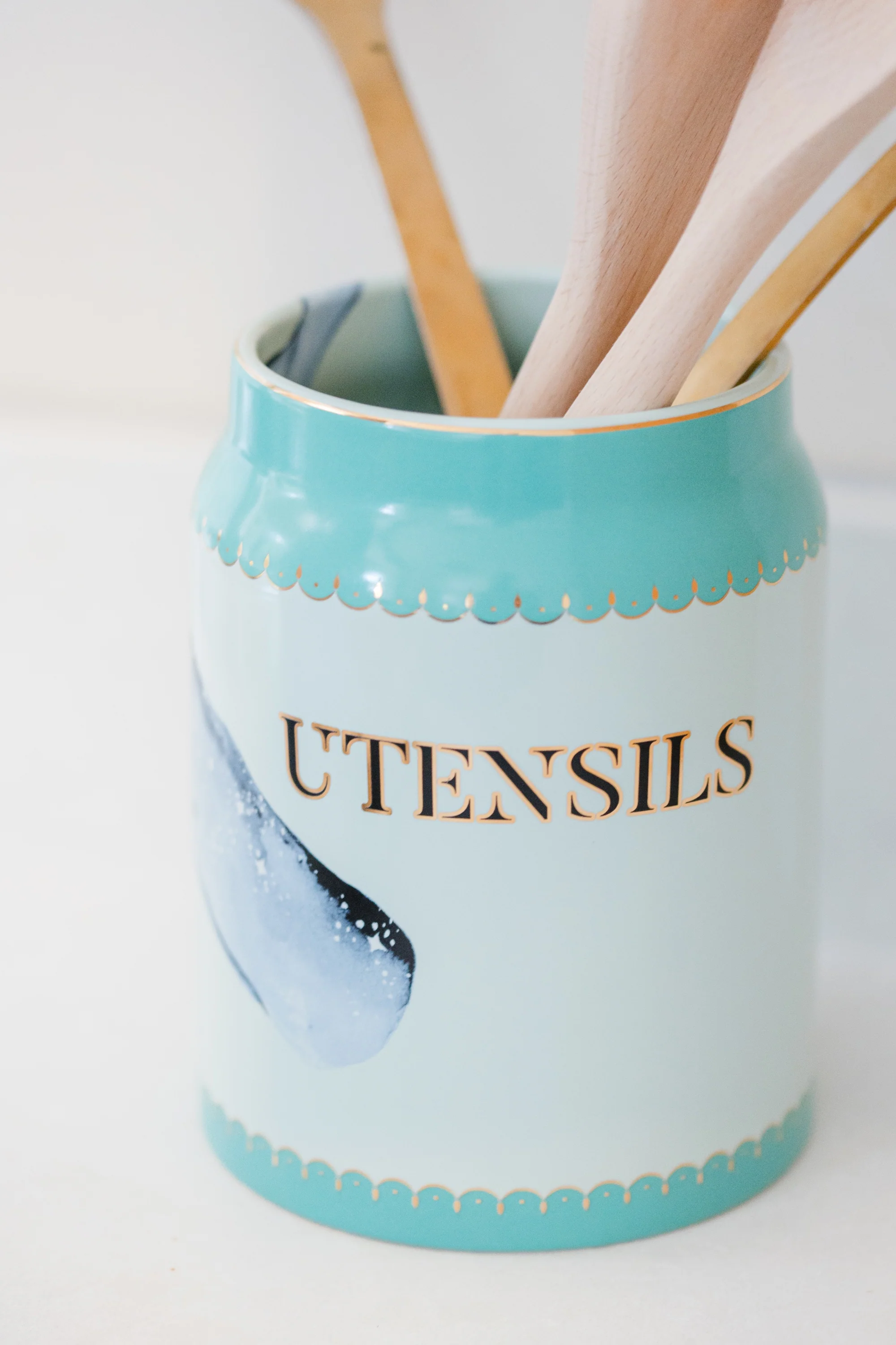 Yvonne Ellen Ceramic Utensil Holder, Whale - Image 4