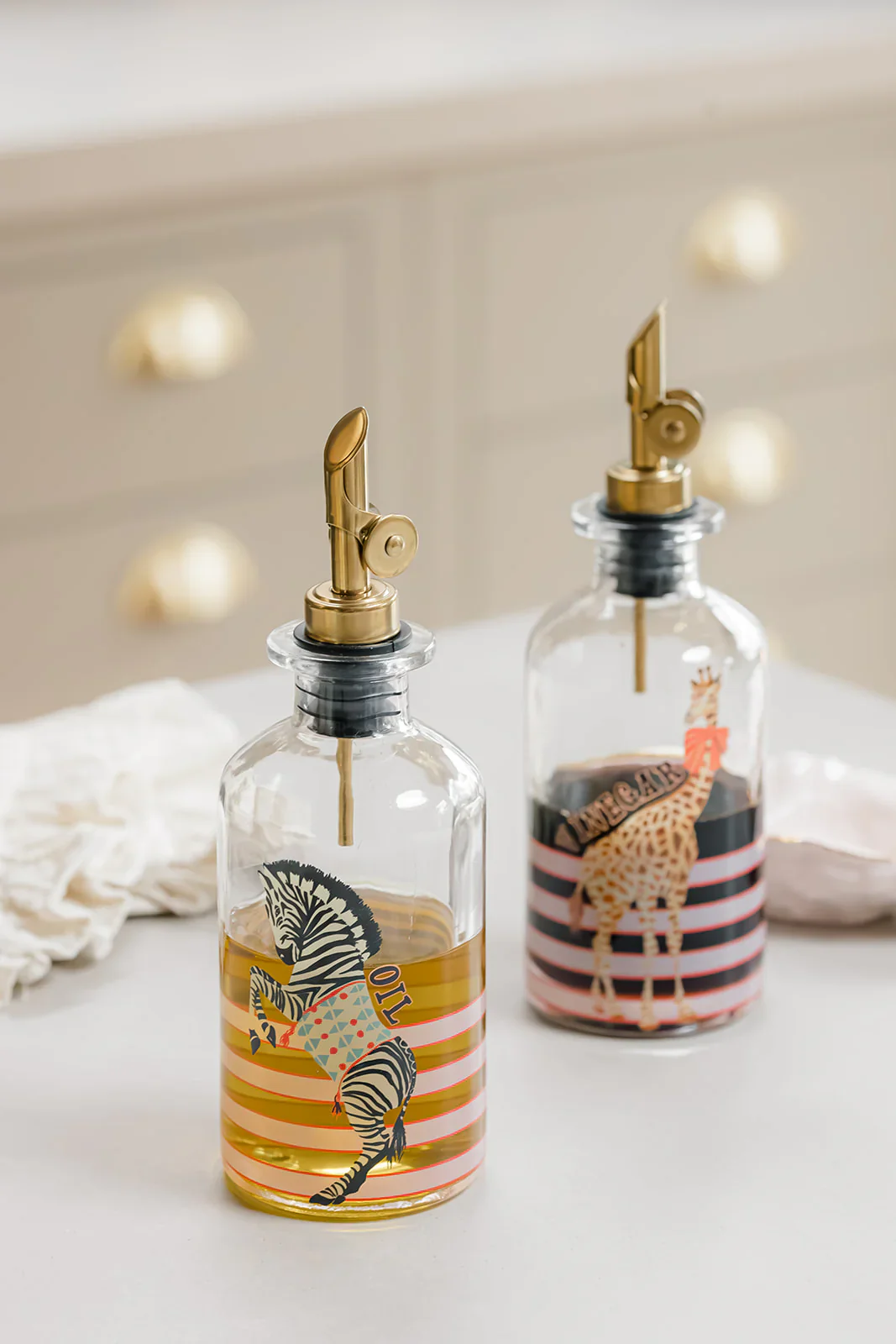 Yvonne Ellen Glass Oil & Vinegar Set, Animal - Image 2