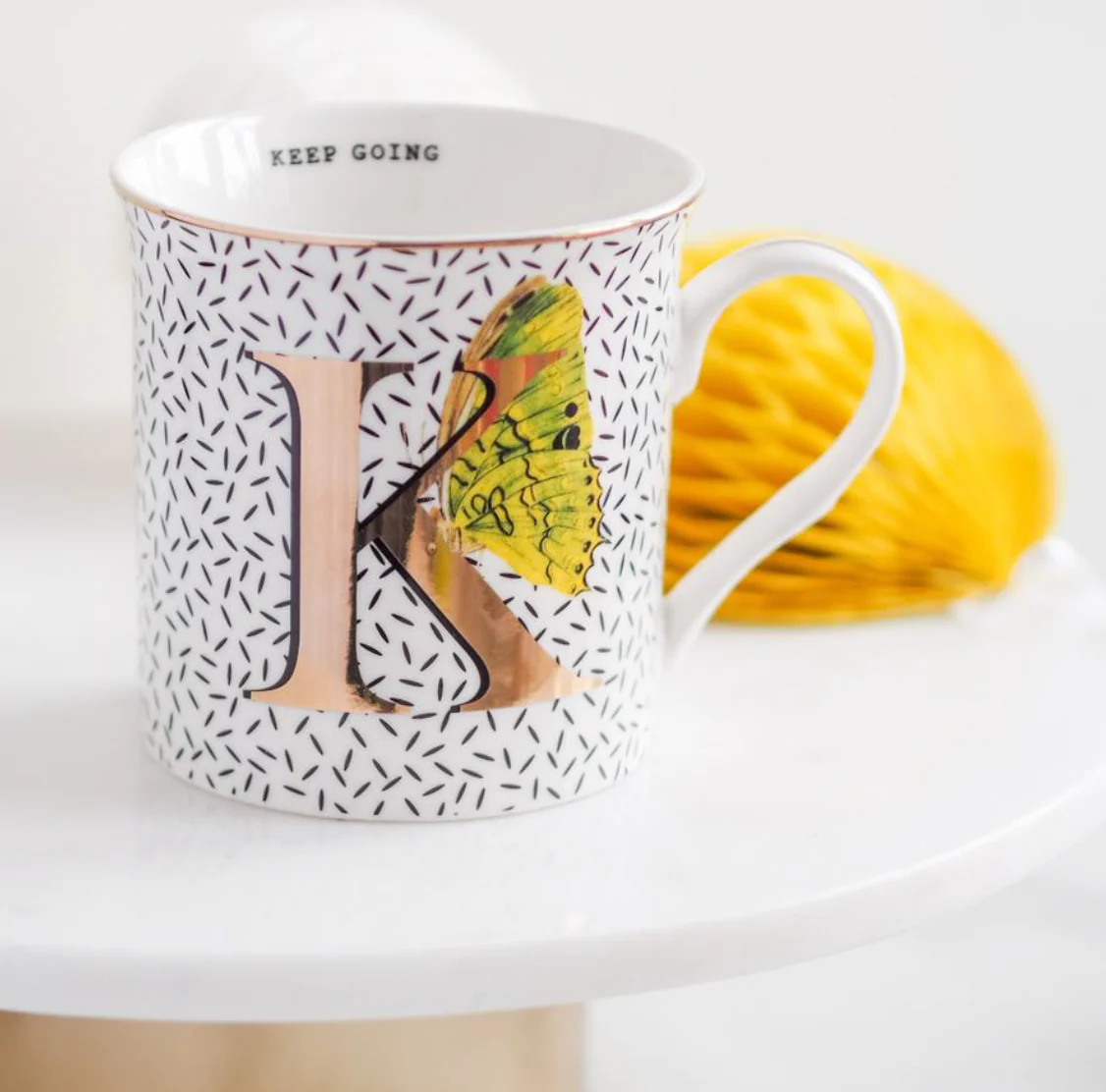 Yvonne Ellen Gold Edition Alphabet Mug Small - Image 7