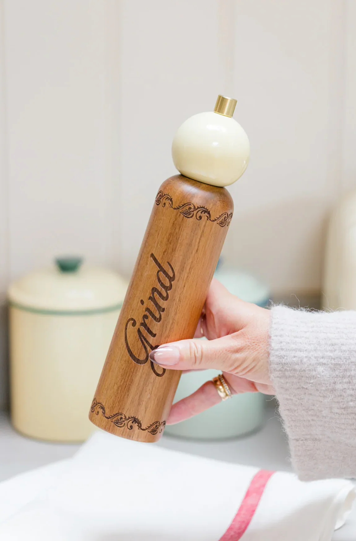 Yvonne Ellen Wood Pepper Grinder - Image 4