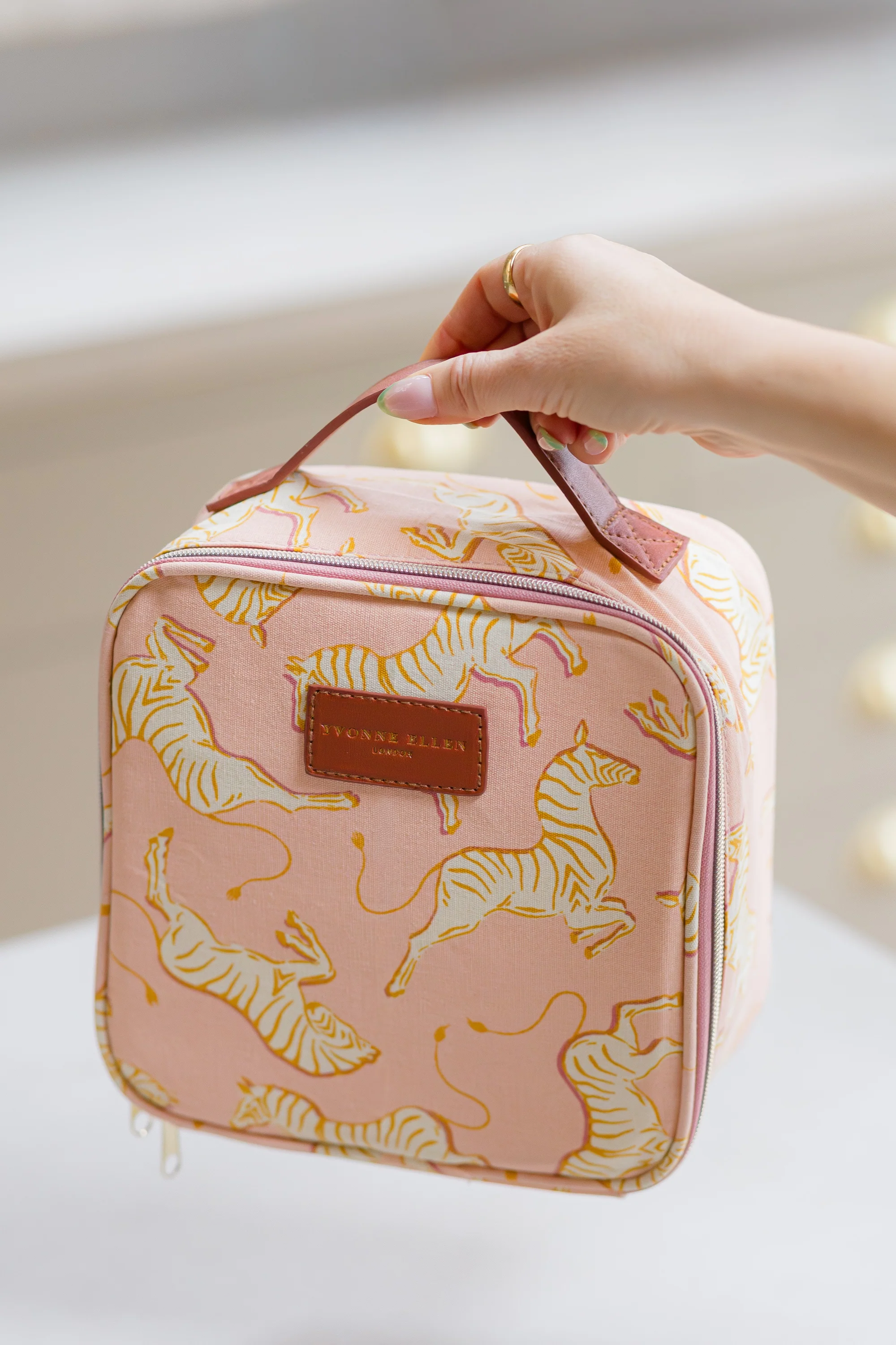 Yvonne Ellen Zebra Lunch Bag - Image 6